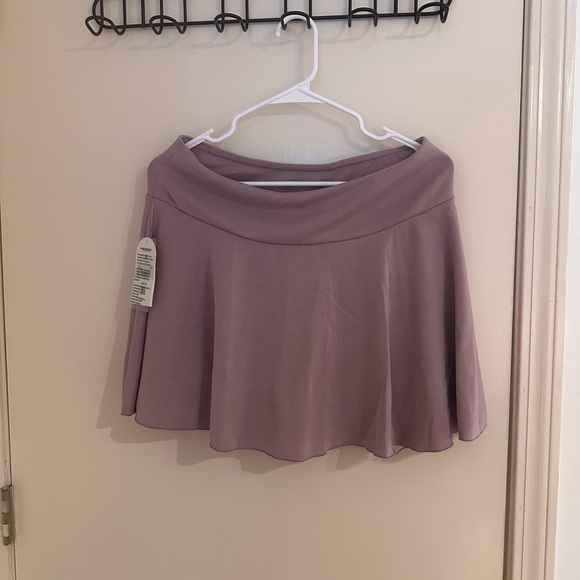 Mauve Women's Tennis Skort - Picture 2 of 4